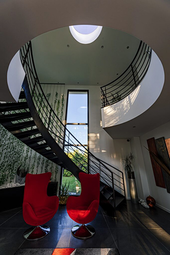 Designer Constructeur Maison Architecte Vide sur Sejour Vide sur Entree Vide sur Escalier et Sejour Cathedrale (1)